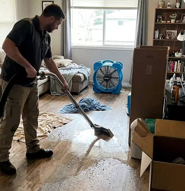 Why Waleska Chooses Waleska Restoration Pro for Water and Mold Restoration?